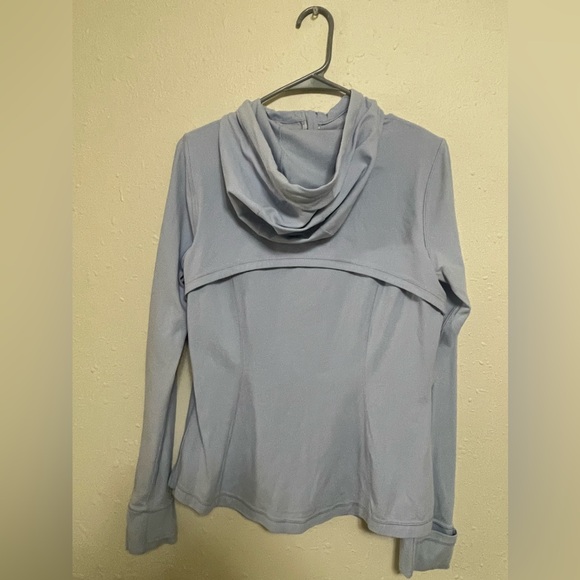 lululemon Hooded Defined Jacket Nulu Color in Pastel Blue size 12 - Picture 5 of 8